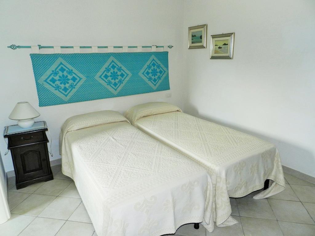 Chicchiritanos Bed and Breakfast Monti Δωμάτιο φωτογραφία